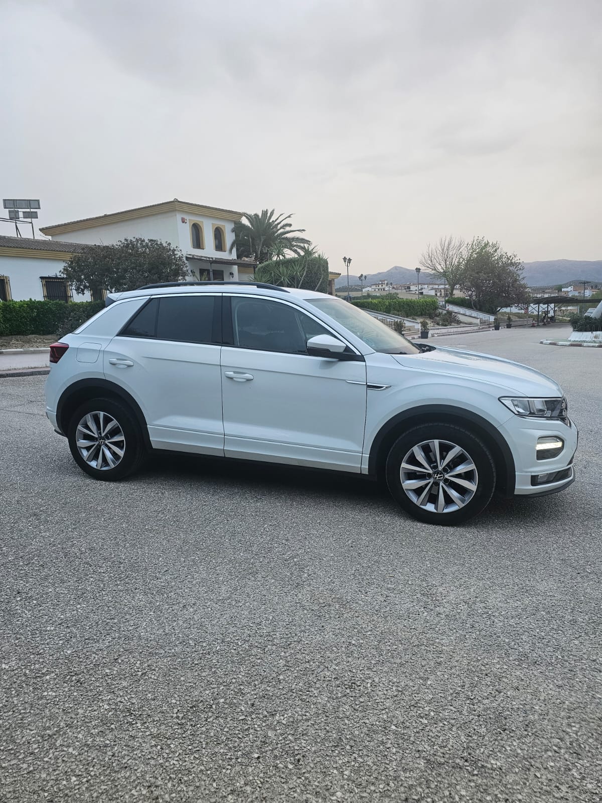 #1#-volkswagen-t-roc- tdi-r-line-advance-diesel-manual-dsg-seminuevo-segunda-mano-ocasion-milanuncios-coches-net-autocasion-granada-cordoba-madrid-malaga-jaen-cordoba-sevilla -enrique -marti